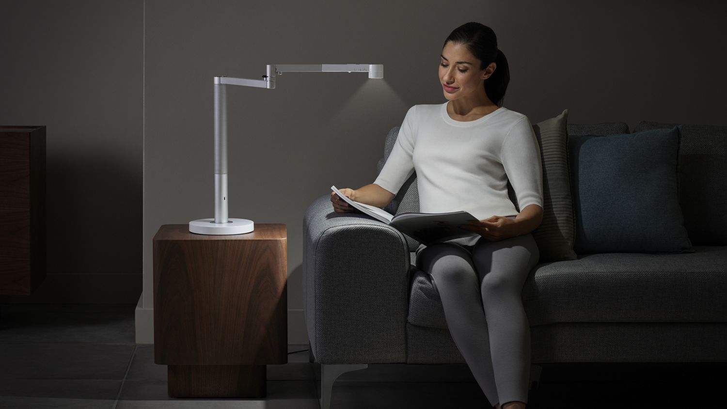 Настольный светильник Dyson Solarcycle Morph CD06, чёрный