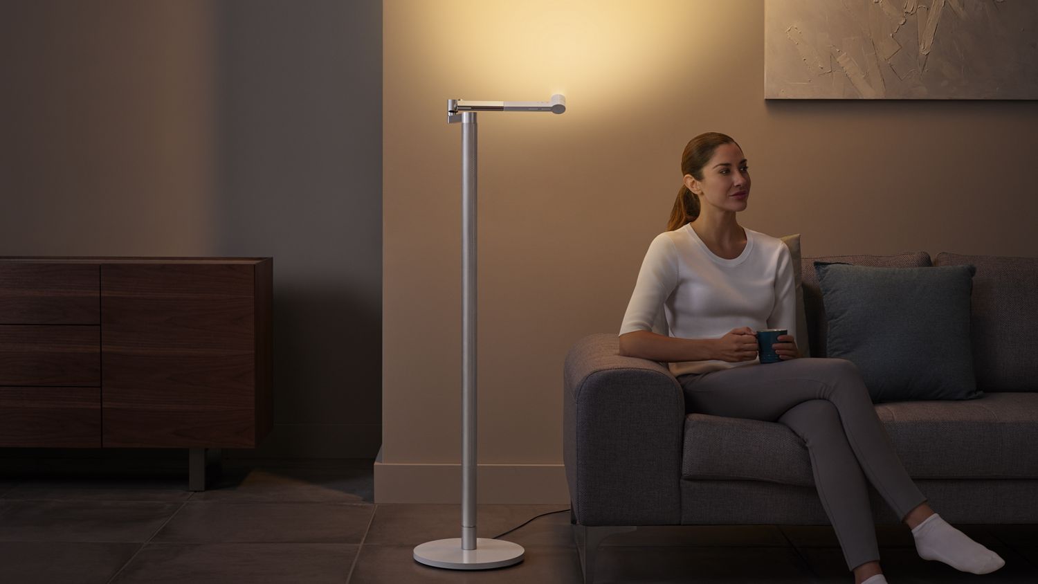 Напольный светильник Dyson Solarcycle Morph CF06, чёрный/латунь