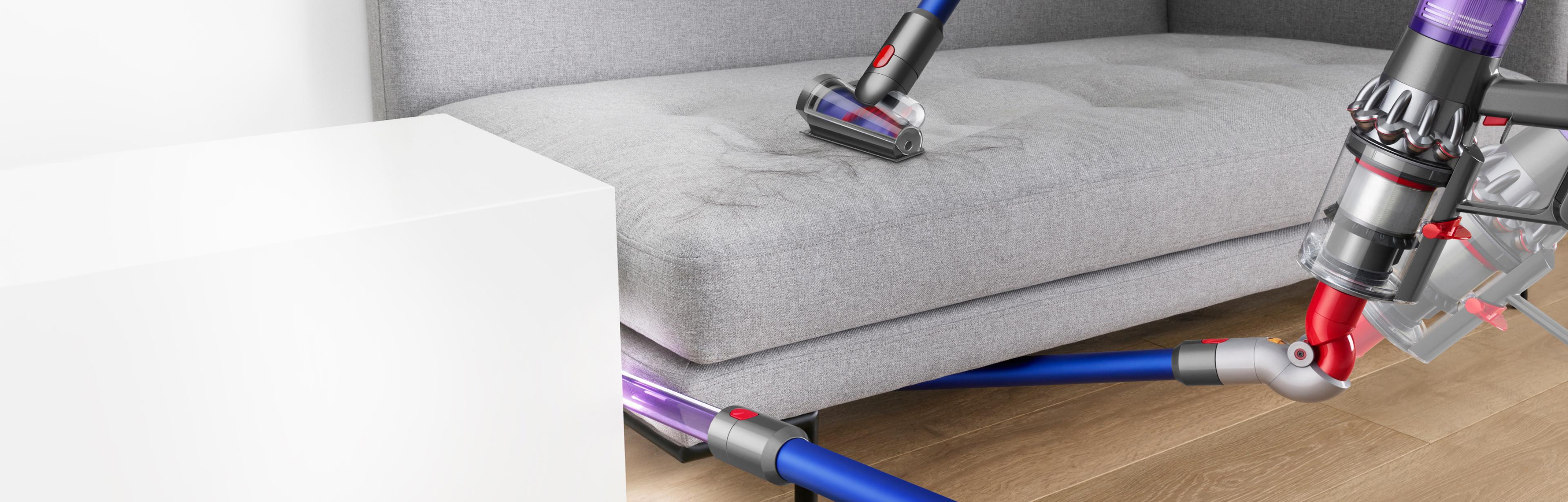 Насадки пылесосов Dyson во время уборки
